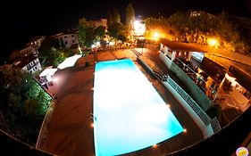 Silica Residence Hotel